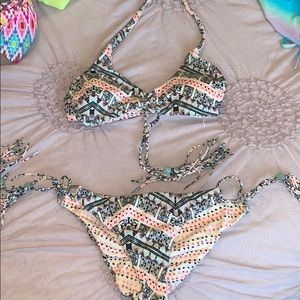 VS bikini